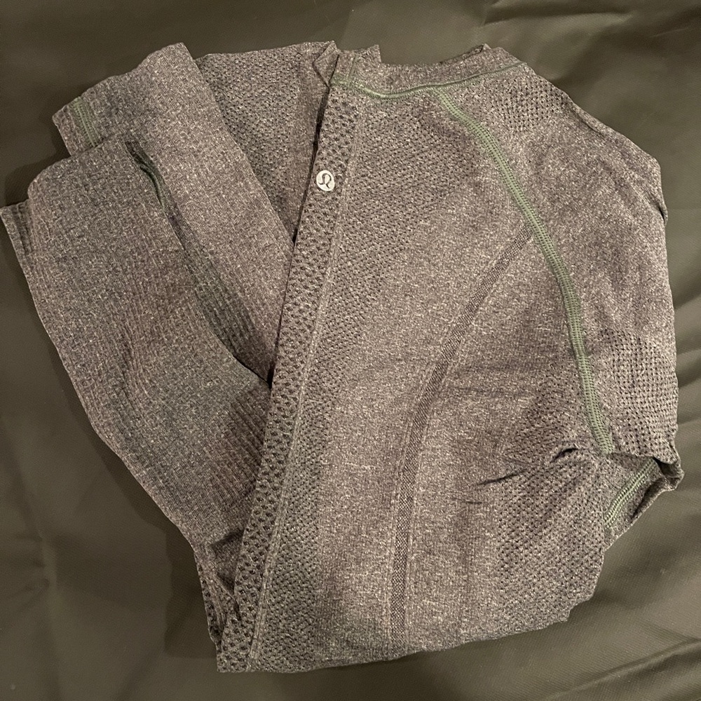 lululemon athletica Gray Long Sleeve Top